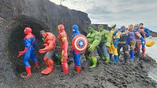 SUPERHERO AVENGERS, HULK, SPIDER-MAN, CAPTAIN AMERICA, IRON MAN, ANT-MAN, THOR, THANOS