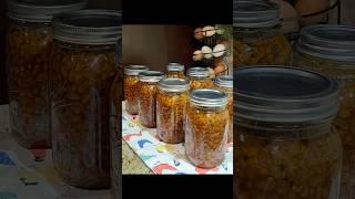 How to make & can the BEST BAKED BEANS EVER! #canning #bakedbeans #homesteading #recipe #delicious