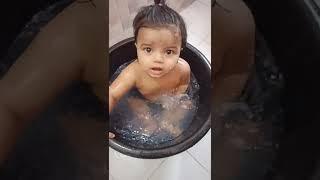 Baby's cute bathing // Water splashing //#shorts #viral #whatsappstatus #cutebaby