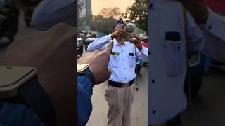 Mumbai traffic police misusing online challan | kiski galti hai bolo