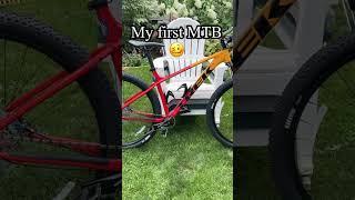 Comment your fist Mtb.