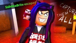 Roblox - WINNING AS BEAST & SURVIVOR! | Flee The Facility