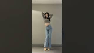 【大摆锤舞】点击头像查看合集视频