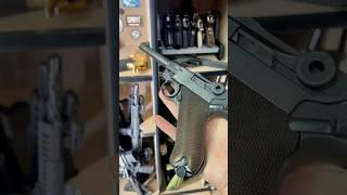 Mauser: Broomhandle vs. Luger