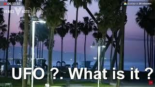 Venice Beach web cam UFO ?