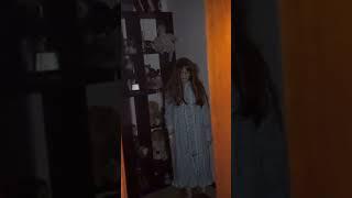 She Sang Outsid at 3AM… Then I Saw Her Face