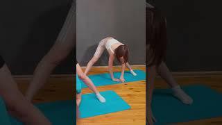 Alina and Karina in a stretching and yoga session #stretching