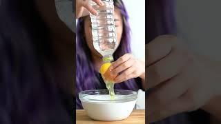 The Easiest Egg Yolk Separator Trick EVER! 勞