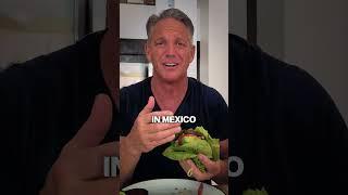 What Does Dr. Pompa Eat While Traveling? ️