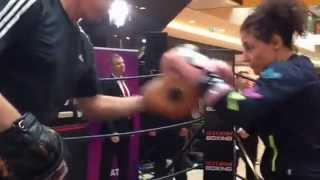 Public Workout: Susi Kentikian (2013/07/03)