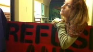 Encampment Protest HPD inside and out 2: The Pineapple Glitch 8/8/12 at 8:50 PM