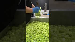 very fast cutting ️#fruit stem#short cutting video#oddly satsifiyng short video