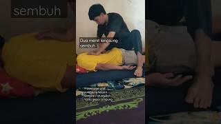 ahlinya pijat urat punggung kecetit,dua menit langsung sembuh #pijat #kecetit #shorts