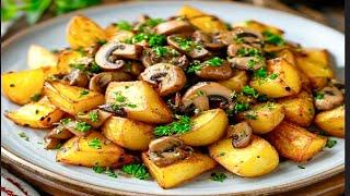 Potatoes with mushrooms in 10 minutes. Tasty and quick!