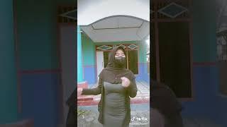 tiktok jilbab ketat