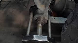 Rear Spring Eye Bushing Replacement | Freightliner Semi Truck