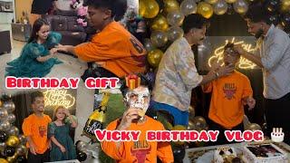 Vicky Birthday Vlog  //