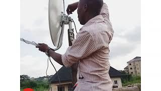 Tracking a satellite signal manually