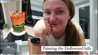 Decorating a Hollywood themed buttercream cake