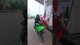 Roz peo ju-ice#automobile #bike #bikelover #view #views #youtube #like #love #stunt #r15 #biker