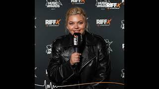 RIFFX présente : les coulisses des NRJ Music Awards 2021 avec Louane