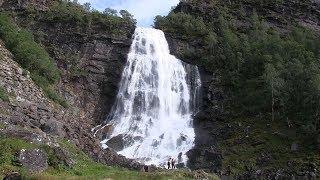 Fossen Bratte waterfall Norway - Suối Tiên Na Uy