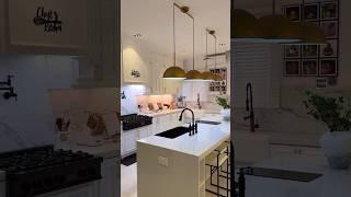 Diary of Kitchen Lover Shows Her Beautiful Home Kitchen 