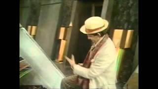 Sylvester McCoy - Spoons