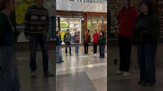 A cappella Christmas carols in Eugene, Oregon