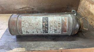 Restoring an old fire extinguisher