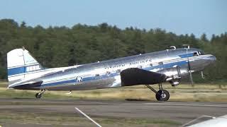 Pilot Training: Touch & Goes -  sharing the Traffic Pattern with Douglas DC-3