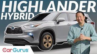 2022 Toyota Highlander Review | A family-sized fuel-sipper.