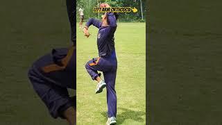 Left Arm orthodox spinner #cricket #leftarmspinner #orthodox #shorts #spinner #spinbowling