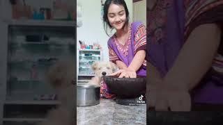 Viral - Cewek Berdaste Keliatan Uting nya