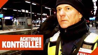 Wahnsinn! Geistig verwirrter Mann legt Feuer im Bahnhof! | Achtung Kontrolle | kabel eins