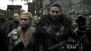 Bellarke: Your friends in the tunnel can't help you + Somethings wrong + Shot Roan (The 100: 03x15)