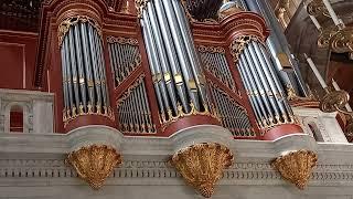 "Kroont Hem met gouden kroon" Fantasie Alex den Boer. Orgel  St. Laurenskerk Rotterdam (sampl.)