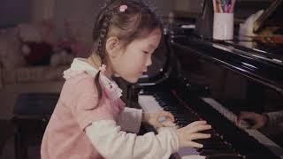 Melody(4 yrs) plays Minuet in A Minor By Johann Krieger RCM piano repertoire grade 1