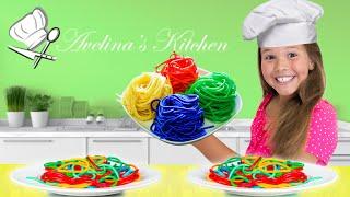 Avelina and Arthur make rainbow pasta for Amelia and Akim.