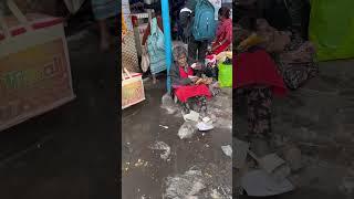 Ek maa ki inshaniyat  #humanity  #help  #sad  #food  #love  #smile  #emotional  #mother