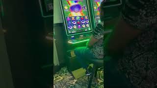 500$ Dollar night turned into 100$ in different machines. Sorry for the choppy footage(1)