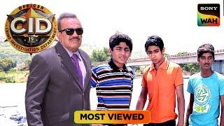 एक बच्चे की बहादुरी को देखकर ACP ने दिया Compliment | CID | सी.आई.डी. | Most Viewed