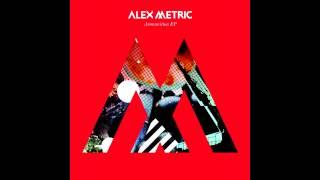 Alex Metric - Rave Weapon (Aeroplane "Droid" Remix)