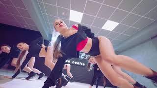 Лиза Слатвицкая и группа TWERK PRO во Fraules Dance Centre