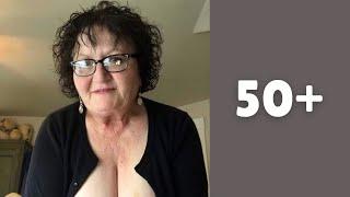 Natural Older Women OVER 50 | Elegant Outfits