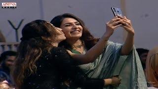 Fan Takes Selfie With Samantha @ Jaanu Grand Release Event LIVE | Sharwanand, Samantha