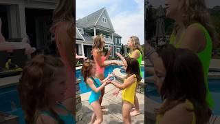 BFF TIKTOK DANCE 🩷🩵 @agset211 @HallieOnStage114 #dance #fun #bff #cute #trend #summer #pool