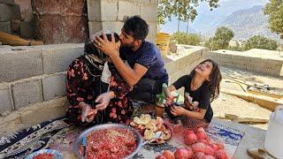 Master of construction and the art of preparing special pomegranate spices for meat and chicken