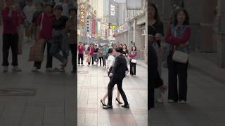 #广场舞 《我要找到你》兄妹版#chineseclassicaldance #shortvideo