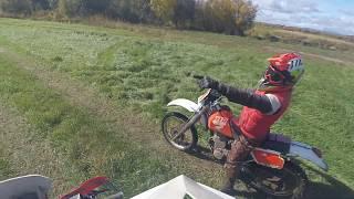 НЕМНОГО ГРЯЗИ SENKE SK-250GY-5, HONDA XLR 250, HONDA XR 250